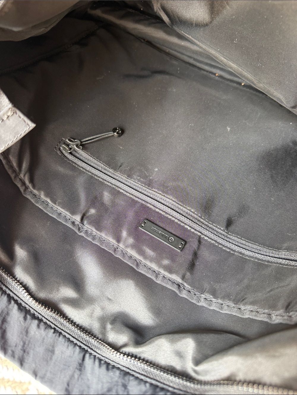 lululemon athletica Black Tote Bag - Picture 8 of 8